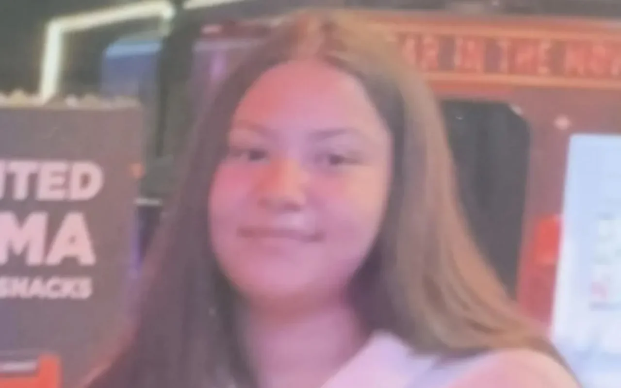 Urgent manhunt for missing girl, 15, believed to be with wanted man, 24, on recall from jail