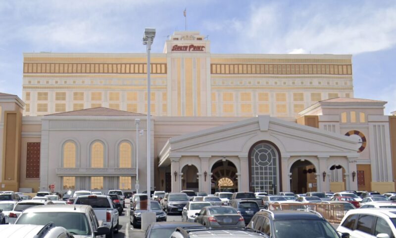 Teen girl arrested for allegedly stabbing 3 horses at Las Vegas national barrel racing event