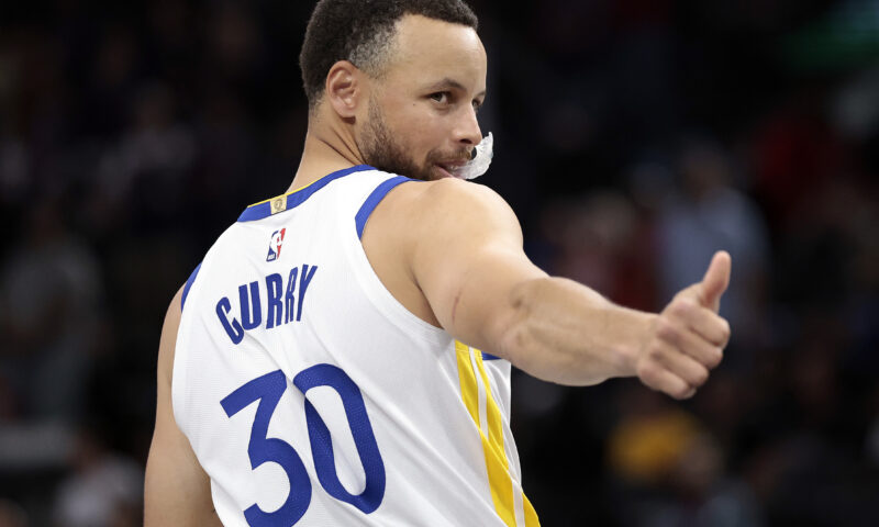 Warriors’ Steph Curry signs 10-year shoe deal with Li-Ning to take Curry Brand global
