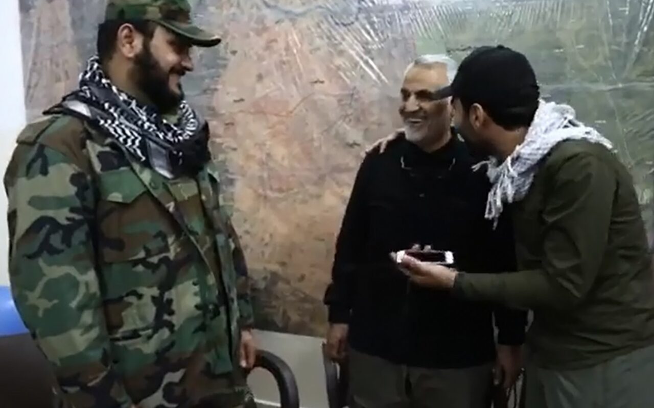 Iraqi terror suspect accused of plotting to bomb NYC synagogue sports evil grin in court, claims all’s fair in war