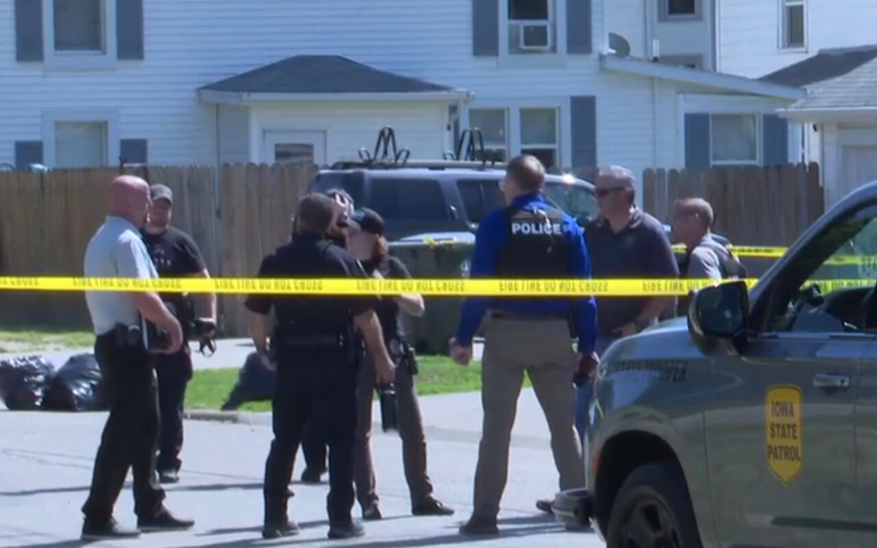 Iowa man suspected of shooting 6 relatives before turning gun on himself when confronted by cops: ‘Act of evil’