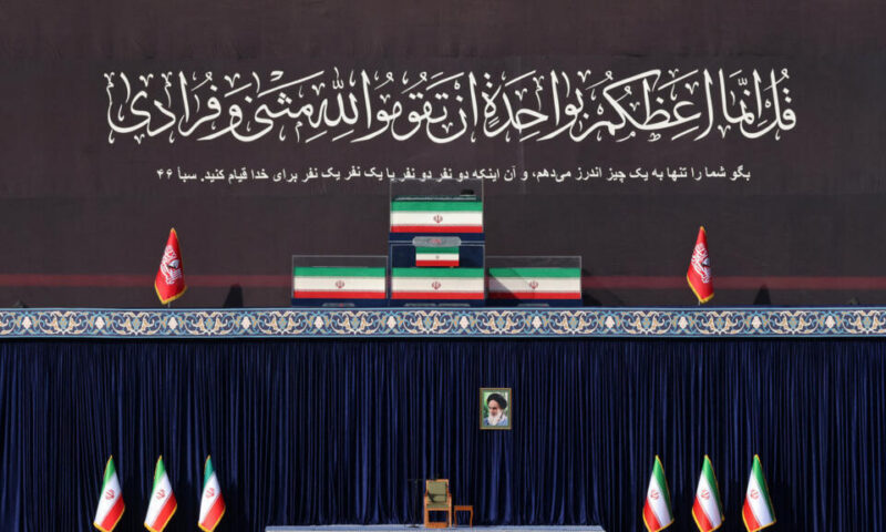 مباشر: بدء مراسم تشييع المرشد الأعلى آية الله علي خامنئي رسميا