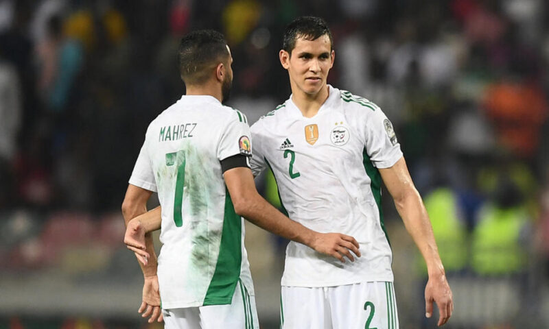 بعد رياض محرز.. عيسى ماندي يعتزل اللعب دوليا ويعلن الرحيل عن “الخضر”