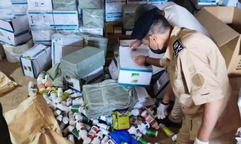 تهدّد غذاء الليبيين…حملة واسعة لتفكيك سوق المبيدات المحظورة