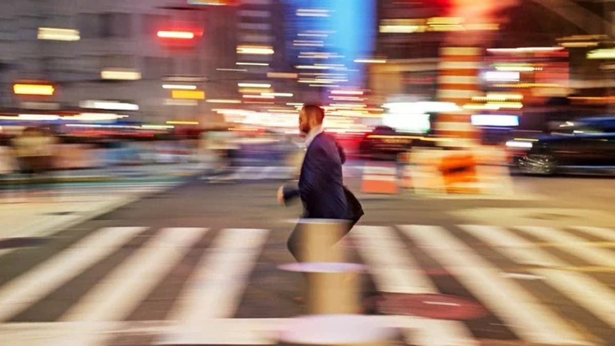 5 أسباب تجعل صور هاتفك الليلية ضبابية