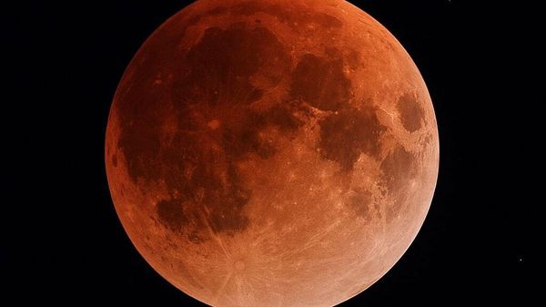 بعد 57 عاما على الهبوط… علماء: ما اكتشفناه عن القمر أقل بكثير مما نجهله