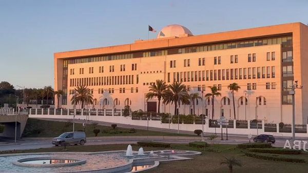 بين تحذيرات صندوق النقد الدولي والإصلاحات.. هل تنجح الجزائر في كسب الرهان؟