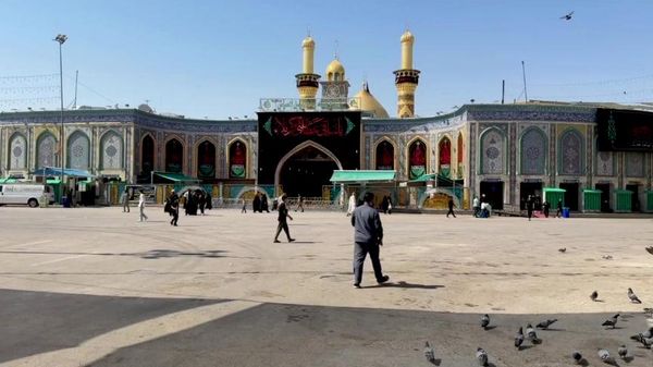 العراق يعلن عطلة رسمية في البلاد تزامنا مع مراسم تشييع خامنئي