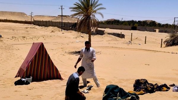 السياحة العلاجية في ليبيا…هل تتحول حمامات الجغبوب الرملية إلى وجهة إقليمية؟