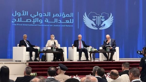 مؤتمر العدالة والإصلاح في بنغازي… دعوات لتطوير المؤسسات العقابية وتعزيز حقوق السجناء