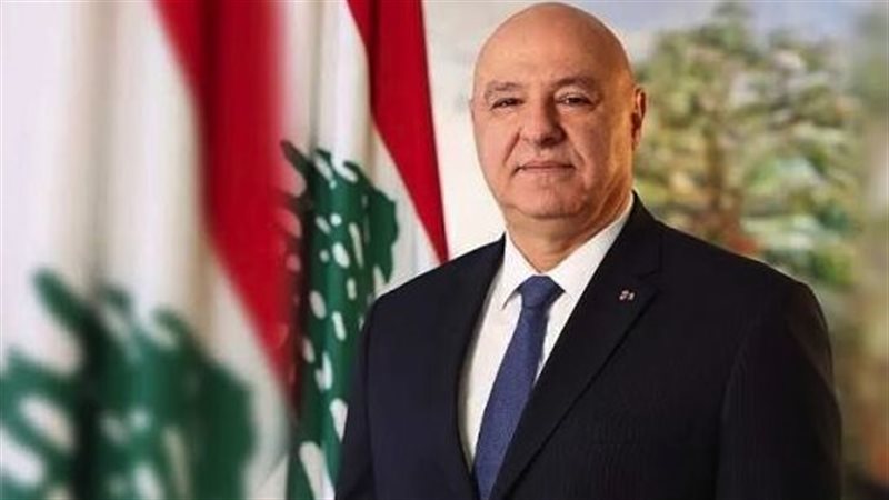 الرئيس اللبناني يناقش مع قائد الجيش الاستعداد لتنفيذ المناطق التجريبية