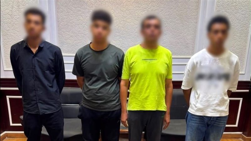 سقوط شبكة تروج لسماعات الغش عبر مواقع التواصل في سوهاج