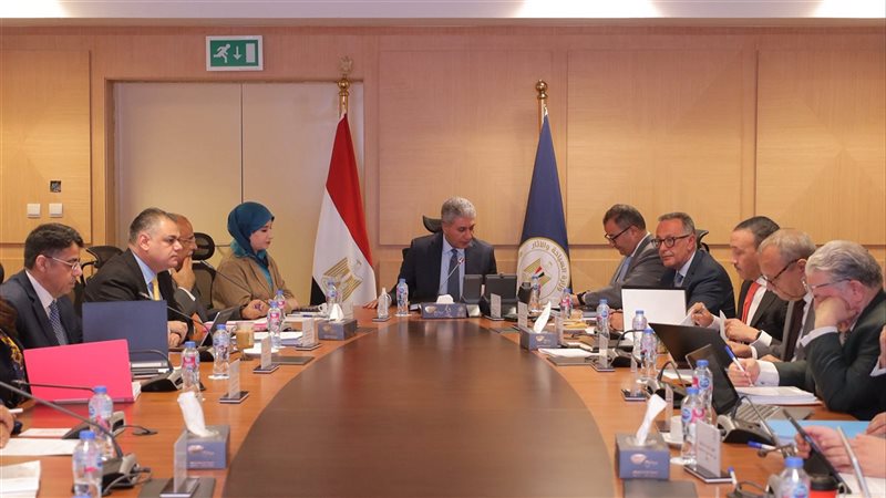 معرض رمسيس وذهب الفراعنة في لندن يستقبل نحو 110 آلاف زائر منذ افتتاحه