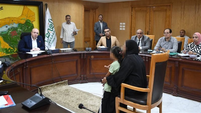 لقاء خدمة المواطنين بالفيوم، علاج على نفقة الدولة وفرص عمل بالقطاع الخاص
