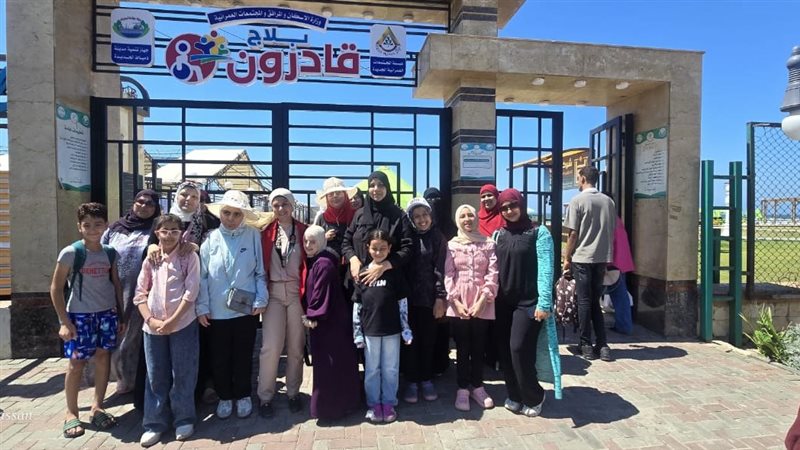 جهاز دمياط الجديدة ينظم يوما ترفيهيا لذوي الهمم وأسرهم بشاطئ “قادرون بلاج” (صور)