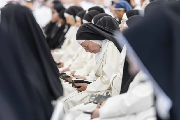 اعتقال راهبة في تكساس يشعل جدلاً سياسياً ويحرج سلطات الهجرة الأميركية