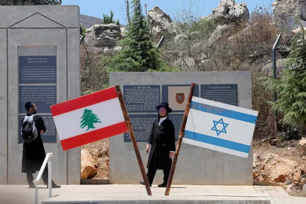 لبنان: الصمت الإيراني حيال «صيغة الإطار»… بين انتظار «الدوحة» وتوزيع الأدوار مع الحلفاء