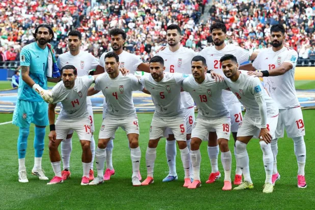 استقبال حافل لمنتخب إيران بعد عودته إلى طهران