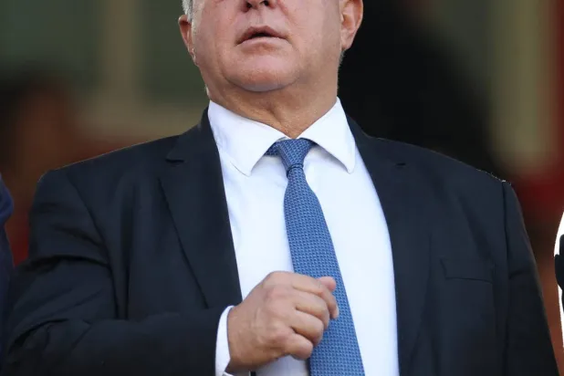لابورتا: مساعينا لضم ألفاريز «شريفة»… ولا أفهم سبب لجوء أتلتيكو لـ«فيفا»