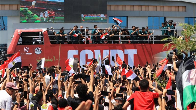 تقديرا للإنجاز التاريخي، خلف الحبتور يهدي جميع أفراد بعثة منتخب مصر سيارات ميتسوبيشي