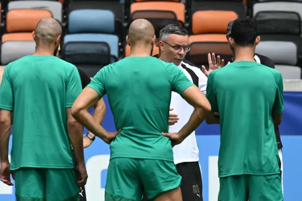 مغرب «وهبي»… استحواذ وضغط عالٍ وحلم لا يخجل من اللقب