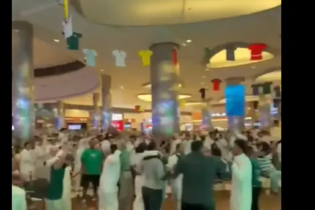 فرحة عربية واسعة بفوز مصر على أستراليا تُضاعف بهجة «الفراعنة»
