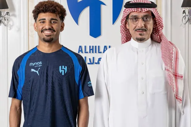 الهلال يضم عبد الله العنزي وصبري دهل استعداداً للموسم الجديد