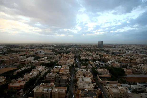 السوق العقارية السعودية تواصل إعادة التوازن… وترقُّب لتحسُّن انتقائي في النصف الثاني