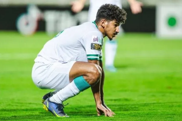 الهلال يفاوض مدافع التعاون محمد محرزي… واثنين آخرين