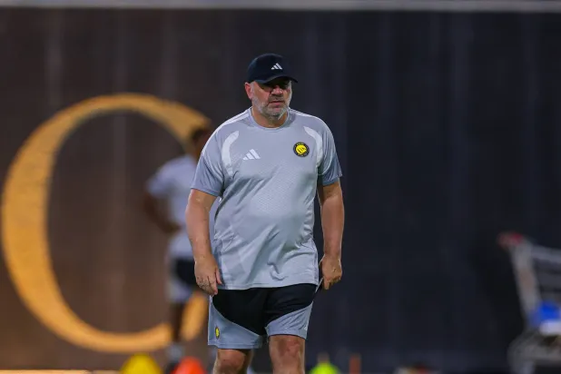بوستيكوغلو للاعبي النصر: الاجتهاد هو من سيضمن وجودكم في التشكيلة