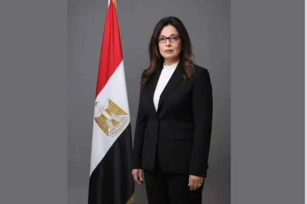 مصر: حكم قضائي نهائي ضد وزيرة الثقافة يفجر جدلاً