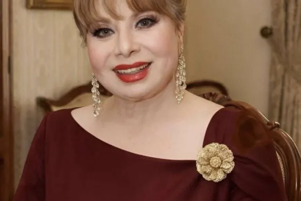 مشاجرة في الشارع تعيد فادية عبد الغني لدائرة الضوء
