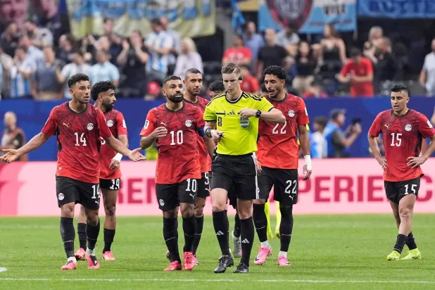 إيفرا: منتخب مصر تعرض للسرقة