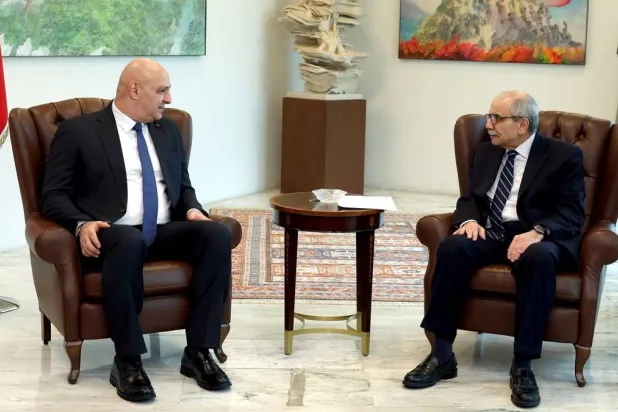 الرئيس اللبناني إلى واشنطن معوّلاً على تثبيت الرعاية الأميركية