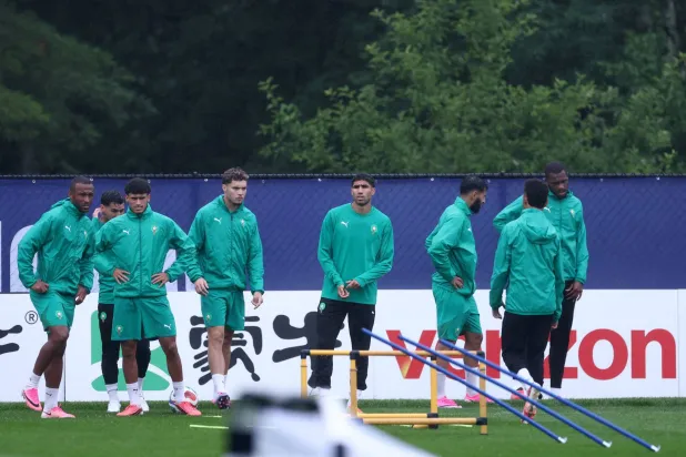 «المونديال» يفتتح ربعه على صفيح ساخن