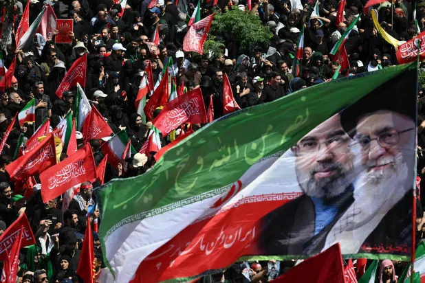 إيران بعد خامنئي… هل ينجح مجتبى في قيادة نظام أنهكته الحرب والأزمات؟