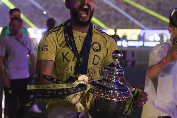 مصادر لـ«الشرق الأوسط»: موناكو استفسر من النصر عن «العمري»