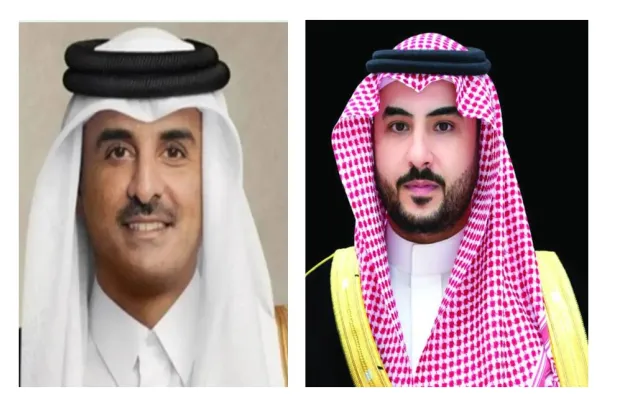 وزير الدفاع السعودي يُعزي هاتفياً أمير قطر في وفاة الشيخ حمد