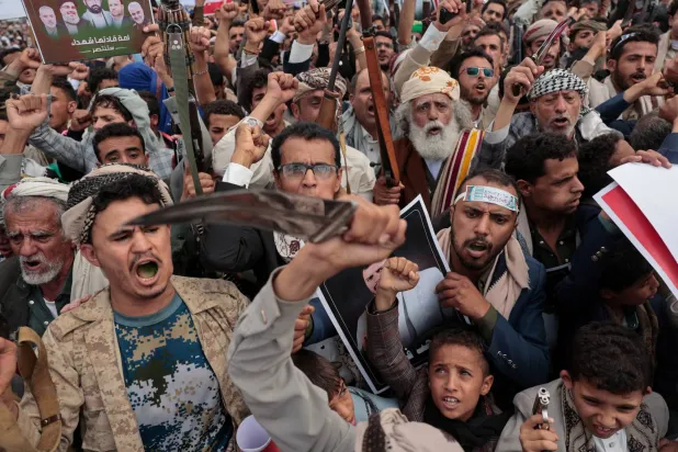 هروب حوثي من مواجهة المطالب الشعبية إلى التصعيد