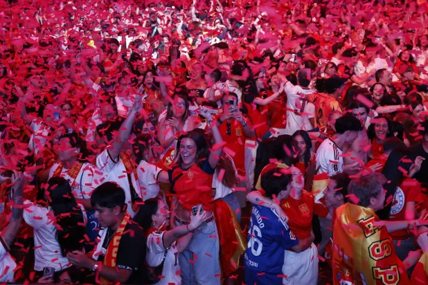 إسبانيا بطلة العالم… مدريد تحتفل بـ«لا روخا»