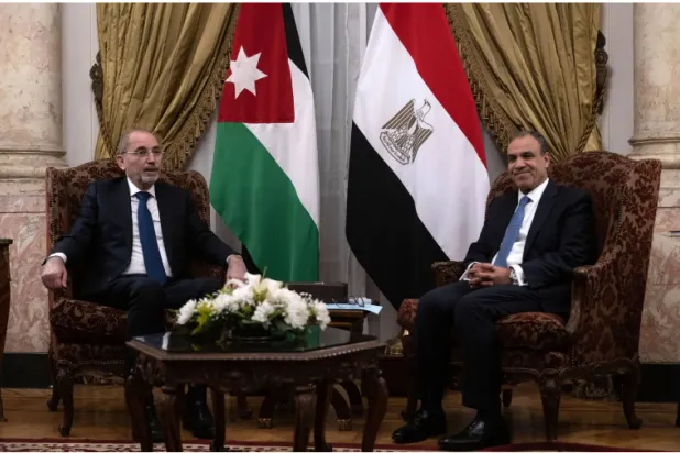 مصر والأردن يدعوان إسرائيل للانسحاب من غزة وتنفيذ بنود «خطة ترمب»