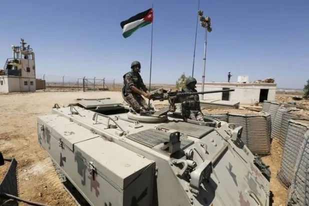الجيش الأردني يعلن إسقاط ثلاثة صواريخ إيرانية استهدفت المملكة