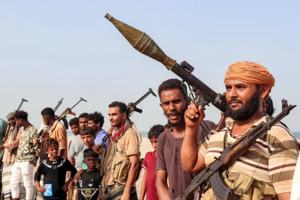 اليمن يشهر أوراقه لمواجهة الابتزاز الحوثي