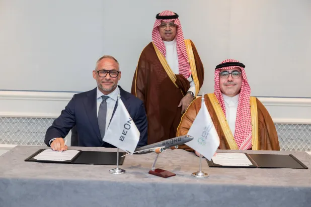 «الربط الجوي» و«بيوند» يبحثان إطلاق مسارات جديدة بين وجهة البحر الأحمر السعودية ومدن أوروبية