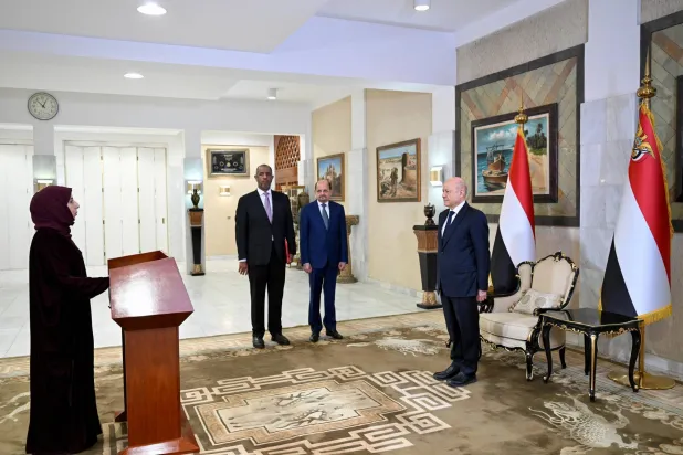 اليمن يعزز حضوره الدبلوماسي بتعيين الزوبة وزيرة للخارجية