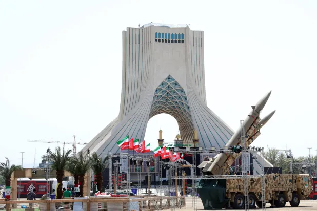 التصعيد يتسارع من «هرمز» إلى «قزوين»