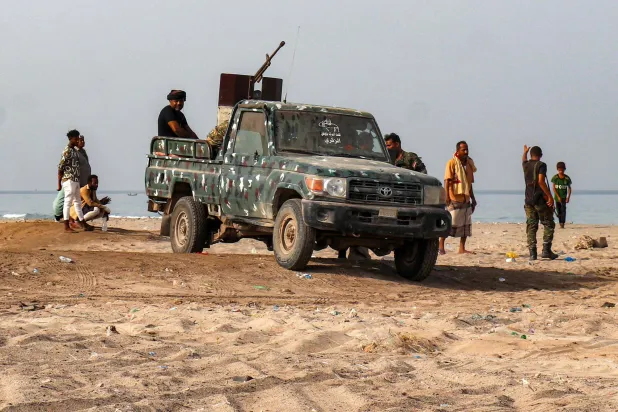 مقتل عناصر حوثيين في استهداف مواقع ومنصات صواريخ بمأرب والجوف