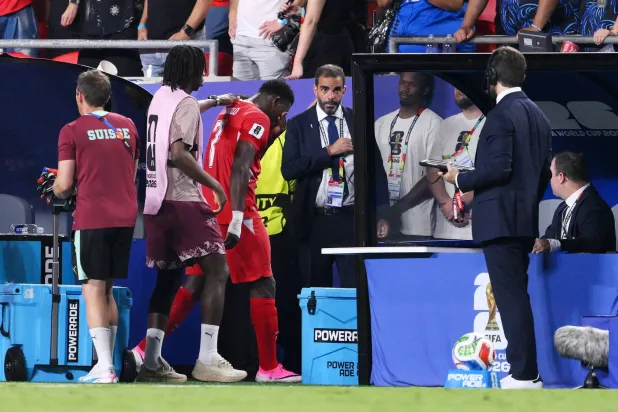 الاتحاد الدولي: طرد إمبولو أمام الأرجنتين لم يكن مستحقاً