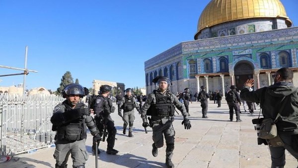 القدس : الاقتحامات الإسرائيلية برعاية رسمية من حكومة نتنياهو