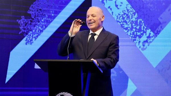 أبو ريدة عن طلب زيادة عدد الأندية المشاركة في أبطال أفريقيا: أعمل لصالح الكرة المصرية